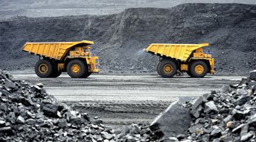 Opencast coal mine dump trucks